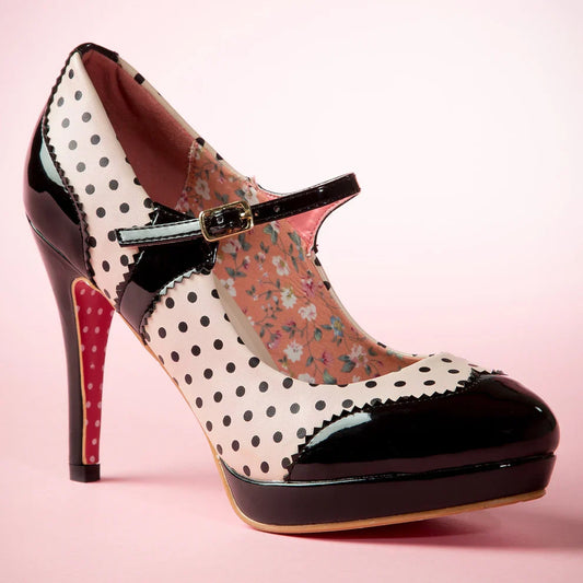 Retro 50s Mary Jane Pumps